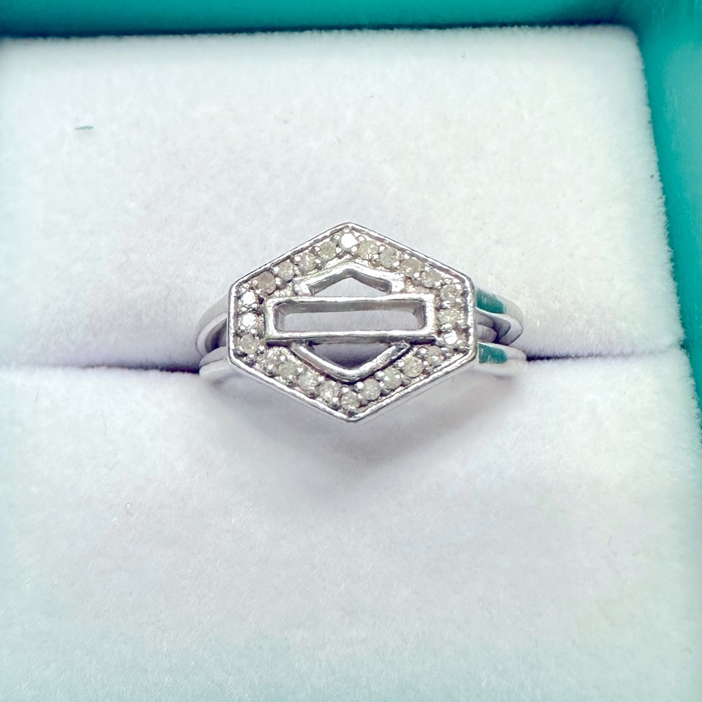 Harley Davidson women’s sterling silver shield ring size 7